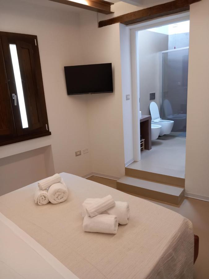La Casetta Guest House Oristano Eksteriør billede